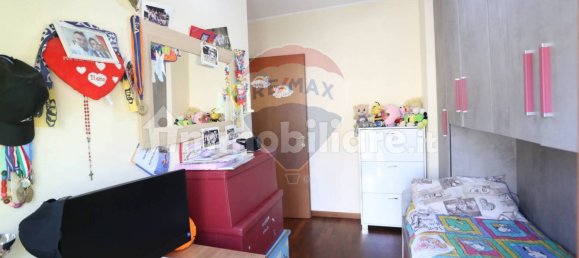 2 Schlafzimmer Wohnung in Seriate, Italy, Nr. 301937 5