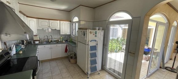 4 bedrooms House in Santa Ana, Costa Rica No. 1000 6