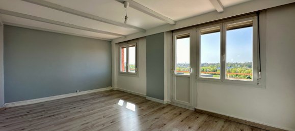 3 Schlafzimmer Wohnung in Maubeuge, France, Nr. 71129 2