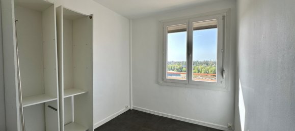 3 Schlafzimmer Wohnung in Maubeuge, France, Nr. 71129 21