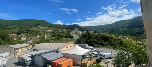 2-salle Appartement à Genoa, Italy No. 121724 16