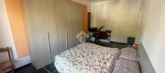 2-salle Appartement à Genoa, Italy No. 121724 5