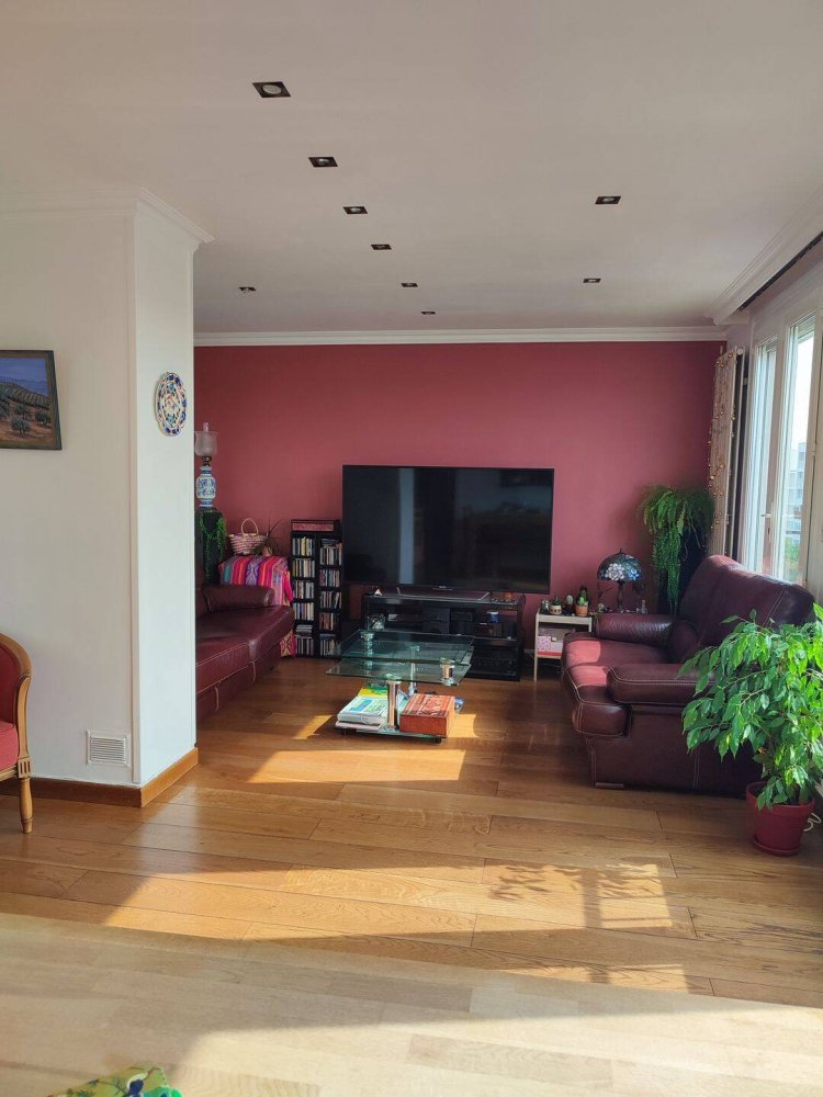 2 غرف نوم شقة في Aubervilliers, France رقم 330576