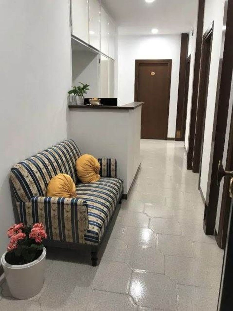 4 chambres Appartement à Rome, Italy No. 356428