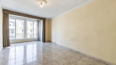 Apartamento de 6 dormitorios en Granada, Spain No. 89055