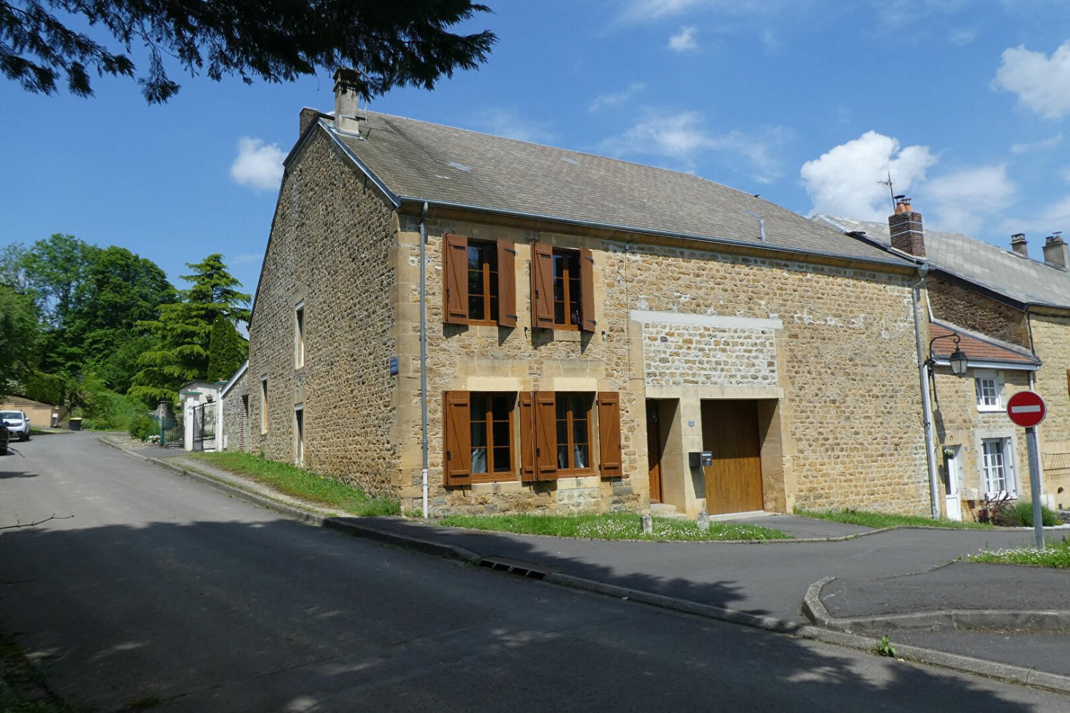 3 bedrooms House in Damouzy, France No. 60050