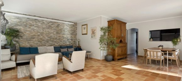 5 bedrooms Villa in Antibes, France No. 38234 4