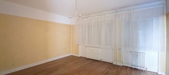 1 bedroom Apartment in Chalon-sur-Saone, France No. 359974 5