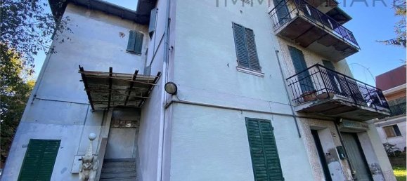 17 rooms Villa in Vignola, Italy No. 163920 2