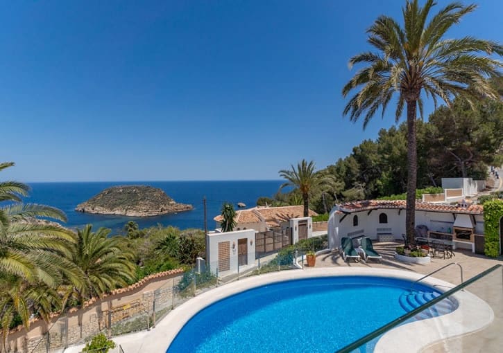 4 غرف نوم فيلا في Alicante, Spain رقم 134584