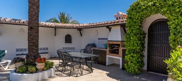 4 غرف نوم فيلا في Alicante, Spain رقم 134584 52