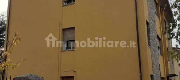 Apartamento de 2 dormitorios en Bettola, Italy No. 251971 2