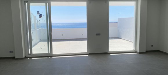 3 chambres Penthouse à Estepona, Spain No. 2890 6