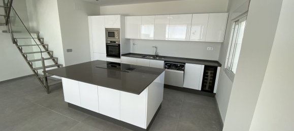 3 chambres Penthouse à Estepona, Spain No. 2890 8