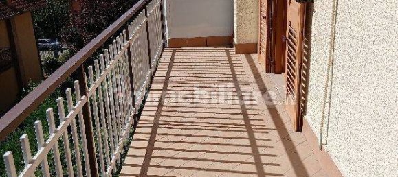 3 bedrooms House in Capriglia Irpina, Italy No. 300446 9