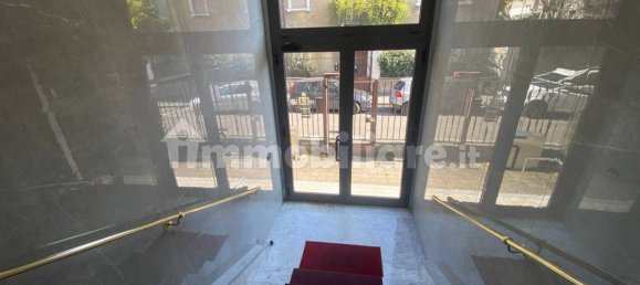 Apartamento de 2 dormitorios en Legnano, Italy No. 330222 43