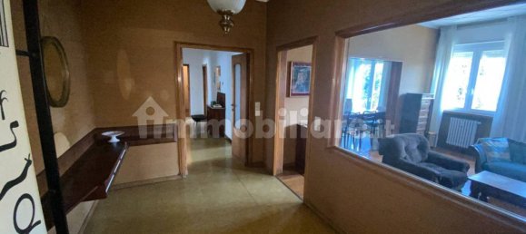 Apartamento de 2 dormitorios en Legnano, Italy No. 330222 31