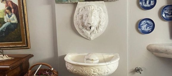 8 rooms House in Carrara, Italy No. 48130 5