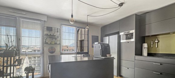 3 bedrooms Duplex in Annecy, France No. 269163 3