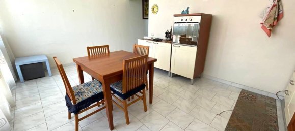 3 rooms Apartment in Torre Annunziata, Italy No. 91323 4