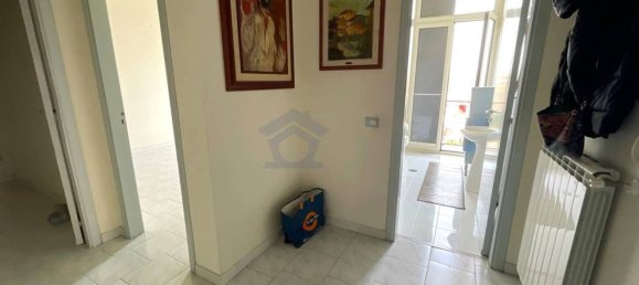 3 rooms Apartment in Torre Annunziata, Italy No. 91323 11