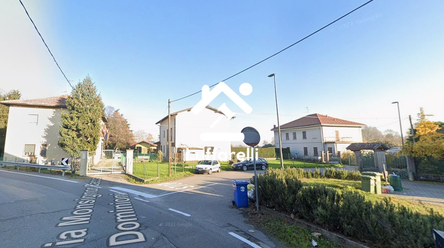 4غرفة شقة في Cornate d'Adda, Italy رقم 185238