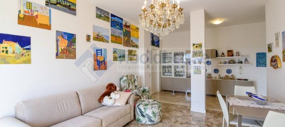 2 bedrooms Apartment in Seregno, Italy No. 314664 4