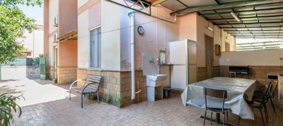 4 Schlafzimmer Villa in Palermo, Italy, Nr. 318140 18