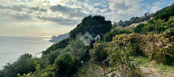 Квартира с 5 комнатами в Берджеджи, Италия № 107007 32