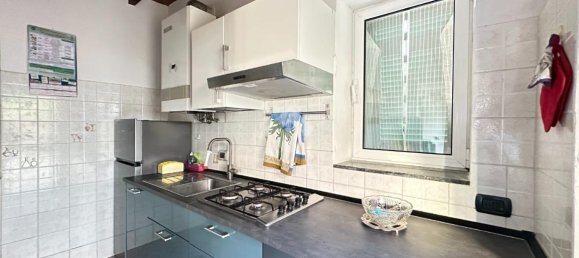 Квартира с 5 комнатами в Берджеджи, Италия № 107007 16