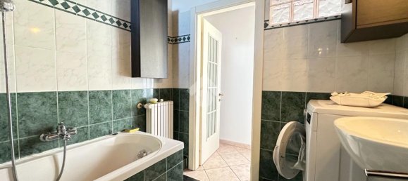 Квартира с 5 комнатами в Берджеджи, Италия № 107007 22