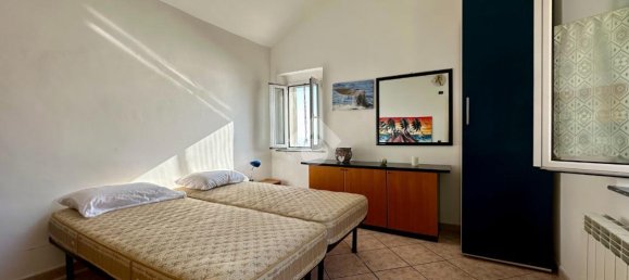 Квартира с 5 комнатами в Берджеджи, Италия № 107007 6