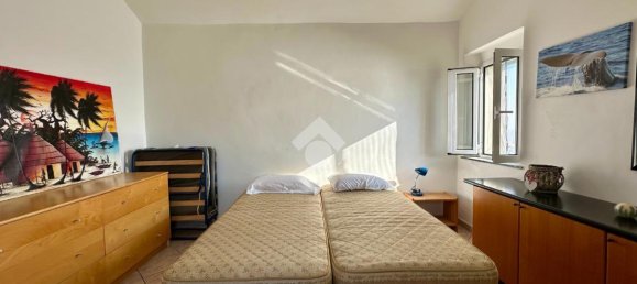 Квартира с 5 комнатами в Берджеджи, Италия № 107007 26