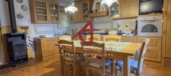 10 bedrooms House in Lamporecchio, Italy No. 371923 9