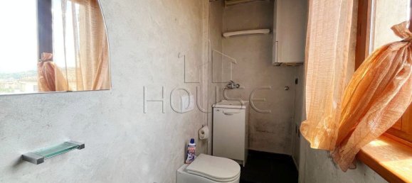 3-salle Appartement à Arezzo, Italy No. 272328 9