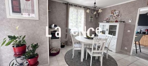 4 Schlafzimmer Haus in Claye-Souilly, France, Nr. 282142 3