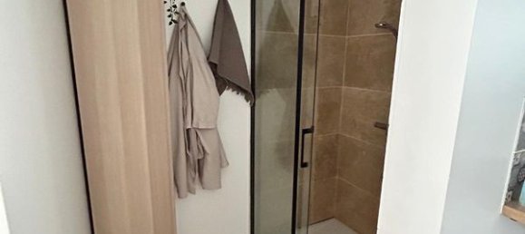 1 bedroom Apartment in Vitrolles, France No. 343934 9