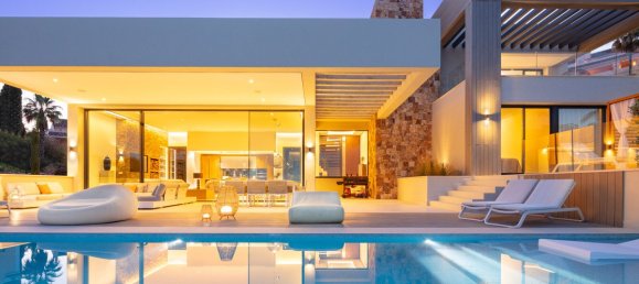 5 bedrooms Villa in Nueva Andalucia, Spain No. 3057 28