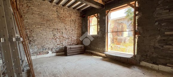 3غرفة منزل في Calvatone, Italy رقم 150769 3