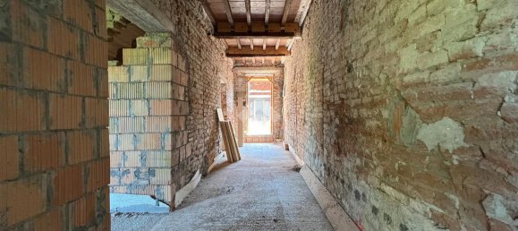 3غرفة منزل في Calvatone, Italy رقم 150769 5