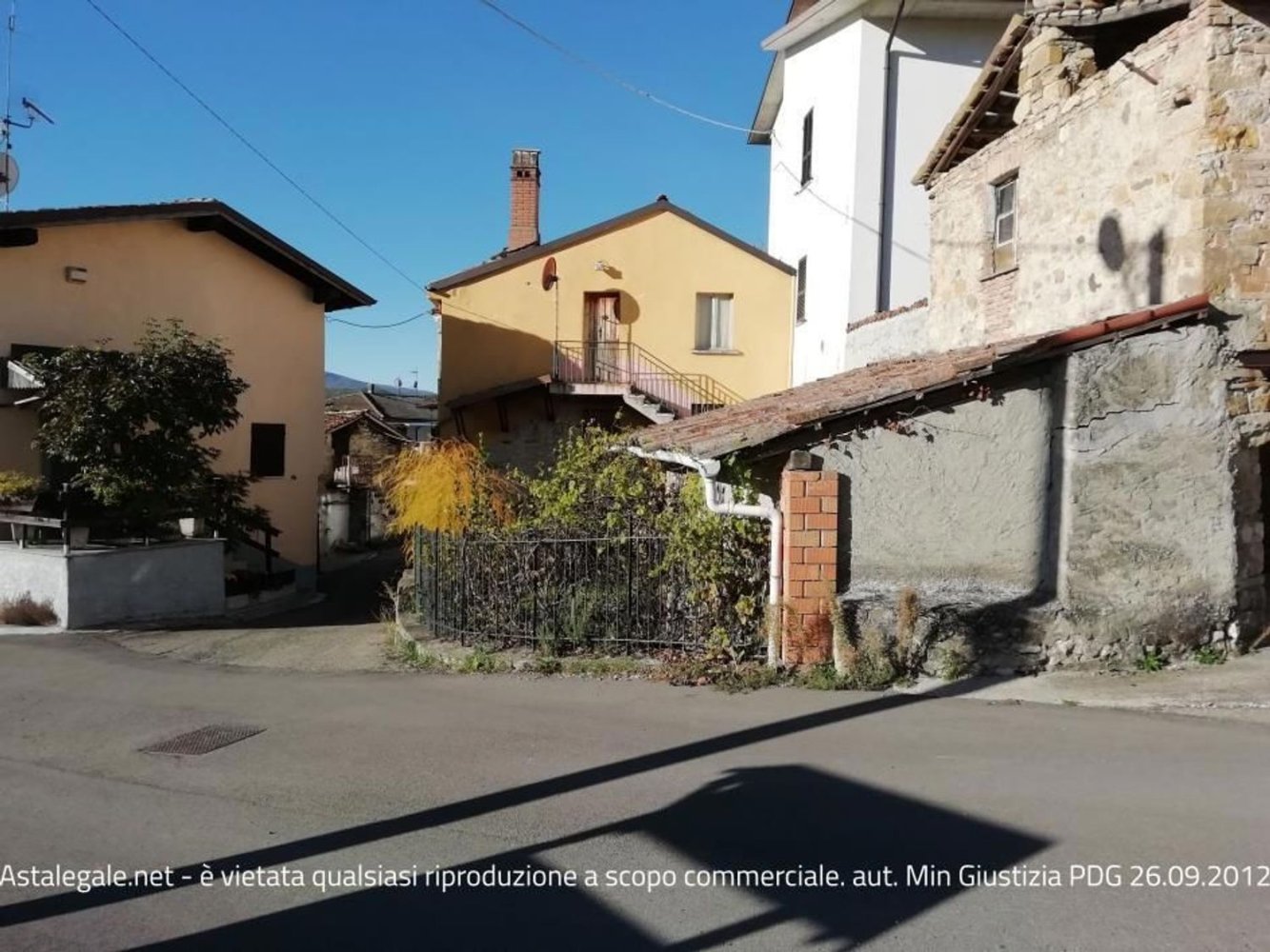 5 bedrooms Villa in Menconico, Italy No. 392038