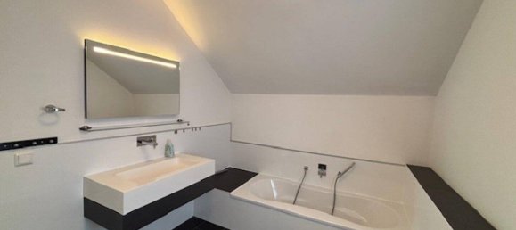 6-Zimmer Haus in Münchendorf, Austria, Nr. 114602 8