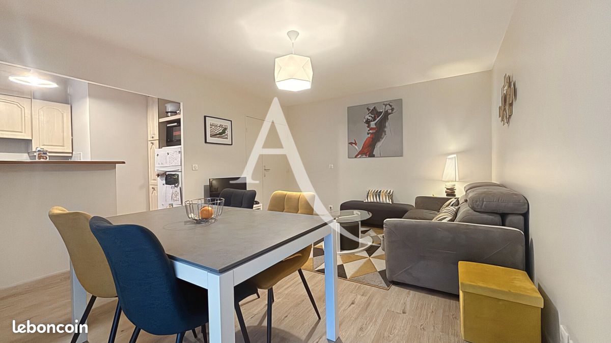 Apartamento de 2 dormitorios en Massy, France No. 147342