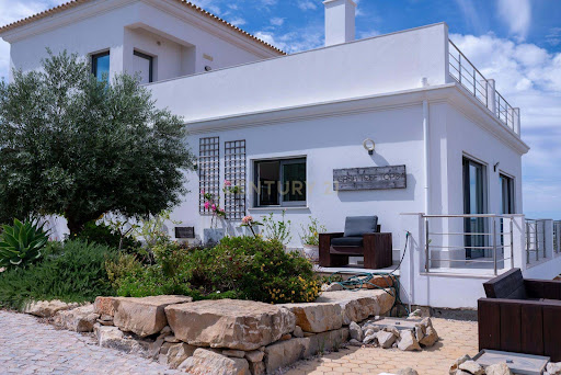 3 bedrooms Villa in Sao Bras de Alportel, Portugal No. 232717