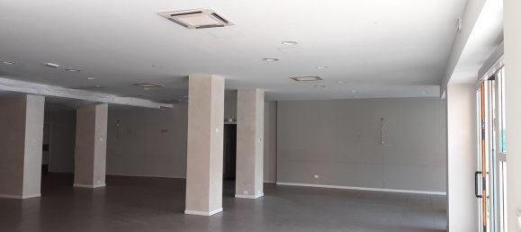 600m² Commercial property in Brescia, Italy No. 258589 10