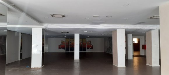 600m² Commercial property in Brescia, Italy No. 258589 9