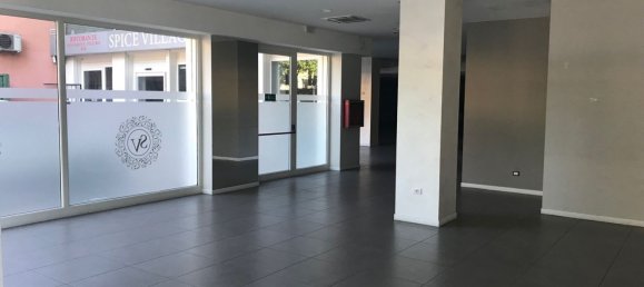 600m² Commercial property in Brescia, Italy No. 258589 2