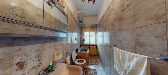 6 rooms Apartment in Turin, Italy No. 108587 26