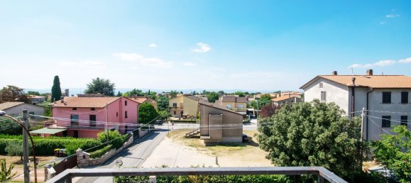 7-Zimmer Wohnung in Gualdo Cattaneo, Italy, Nr. 255907 12