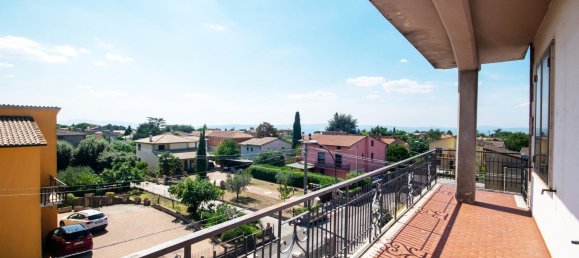 7-Zimmer Wohnung in Gualdo Cattaneo, Italy, Nr. 255907 5